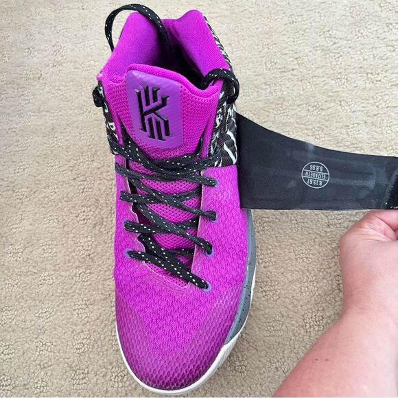 Nike Kyrie 2 NikeID Black/Gray Purple Basketball‎ J.B.Y Sneakers - Picture 9 of 15